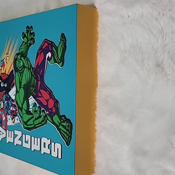MARVEL Avengers Wood Frame - Picture 2 of 7